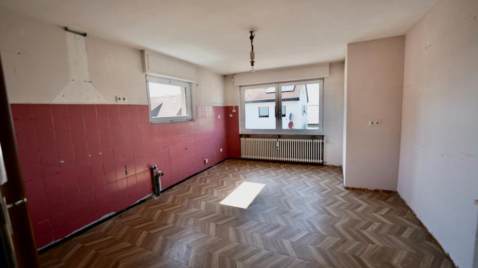 Mehrfamilienhaus, Wohnhaus Heusweiler - 8 Zimmer, 209 m&sup2;, 270.000&euro; | Angebot:27285435
