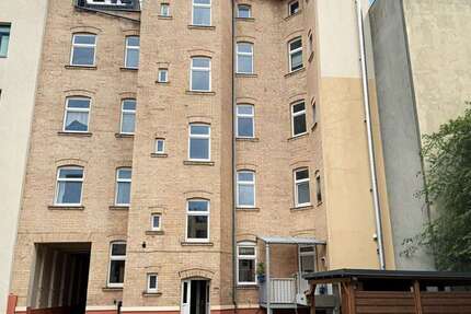 Wohnung zum Kaufen in Halle (Saale) 105.000 € 65.5 m² 2 zimmer