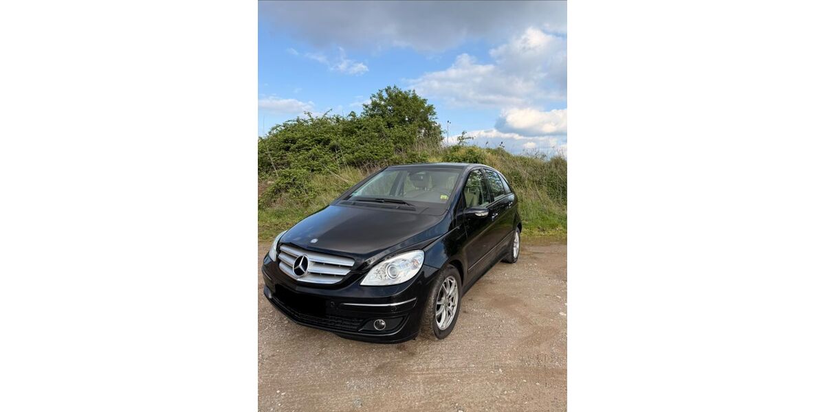 Mercedes-Benz B 200 136.683 km 4.000 &euro; Hartheim 79258