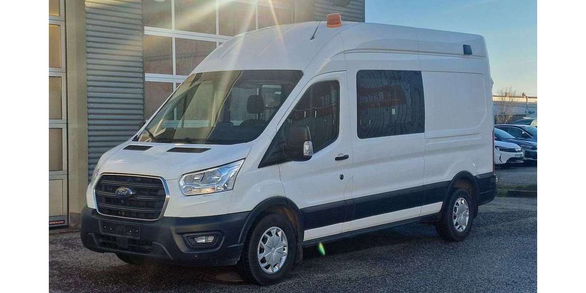 Ford Transit 93.000 km 24.500 &euro; Landau 76829