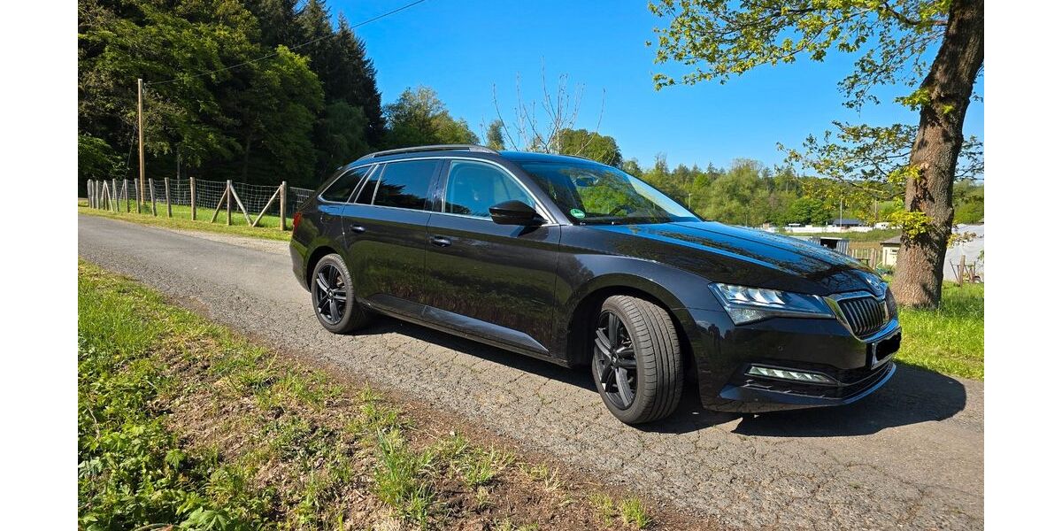 Skoda Superb 52.030 km 24.900 &euro; Dürrholz 56307