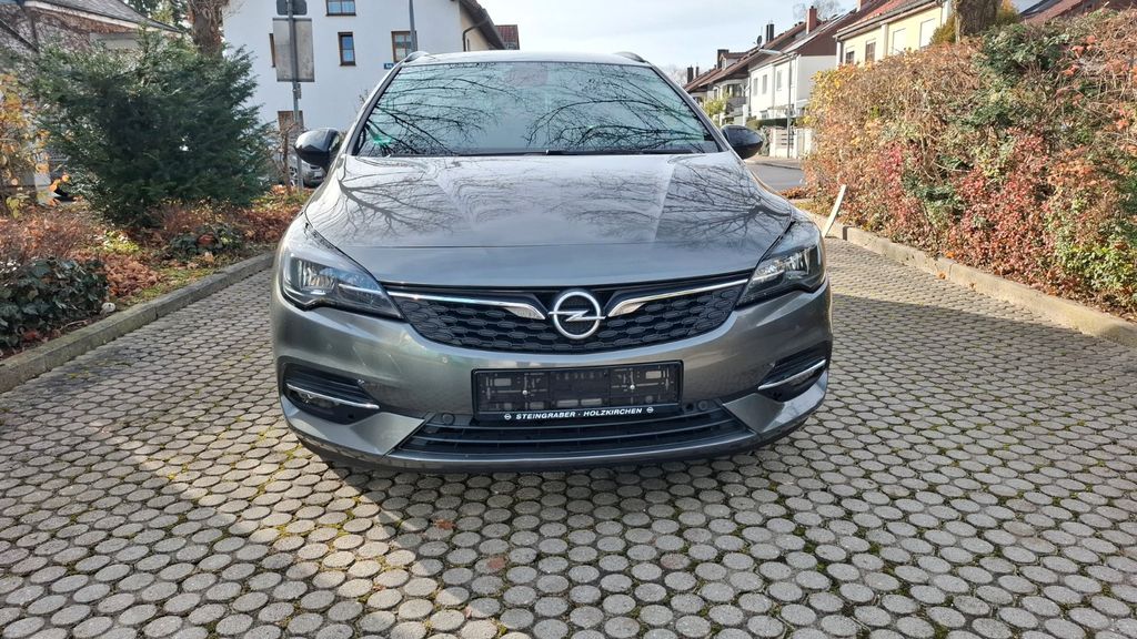 Opel Astra 77.100 km 11.000 &euro; München 81829