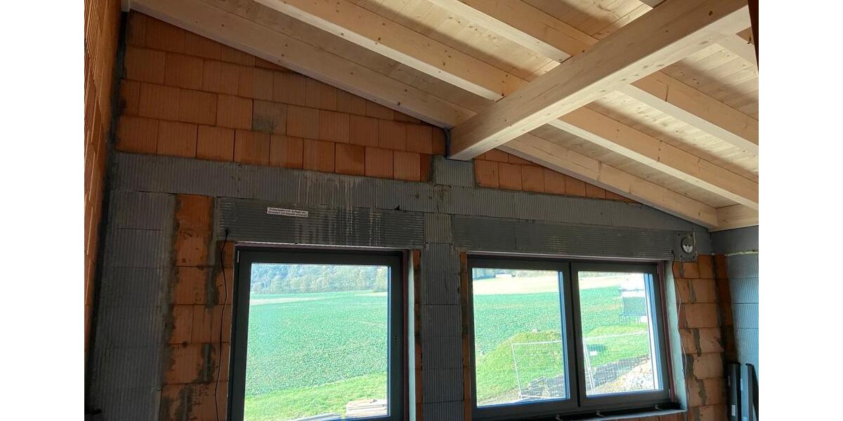 Exklusive Doppelhaushälfte in sonniger Ortsrandlage - Erstbezug 5 zimmer