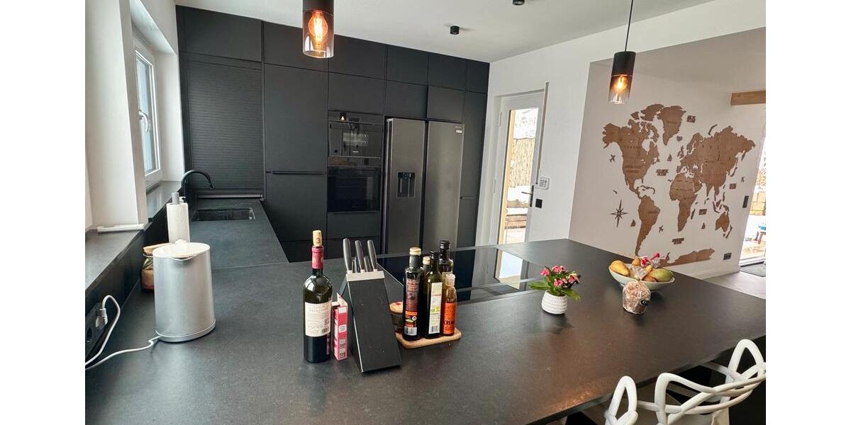 Einfamilienhaus Weilburg - 10 Zimmer, 330 m&sup2;, 899.000&euro; | Angebot:26214122