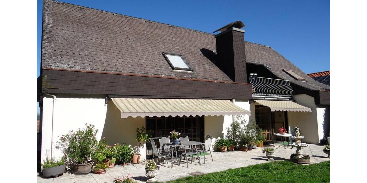 Einfamilienhaus Nüdlingen - 10 Zimmer, 314 m&sup2;, 599.000&euro; | Angebot:26195741