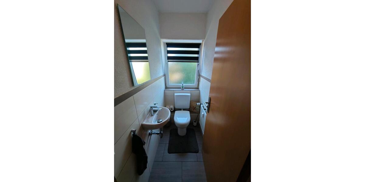 Erdgeschoßwohnung Friesenheim - 4 Zimmer, 99 m&sup2;, 330.000&euro; | Angebot:27096392