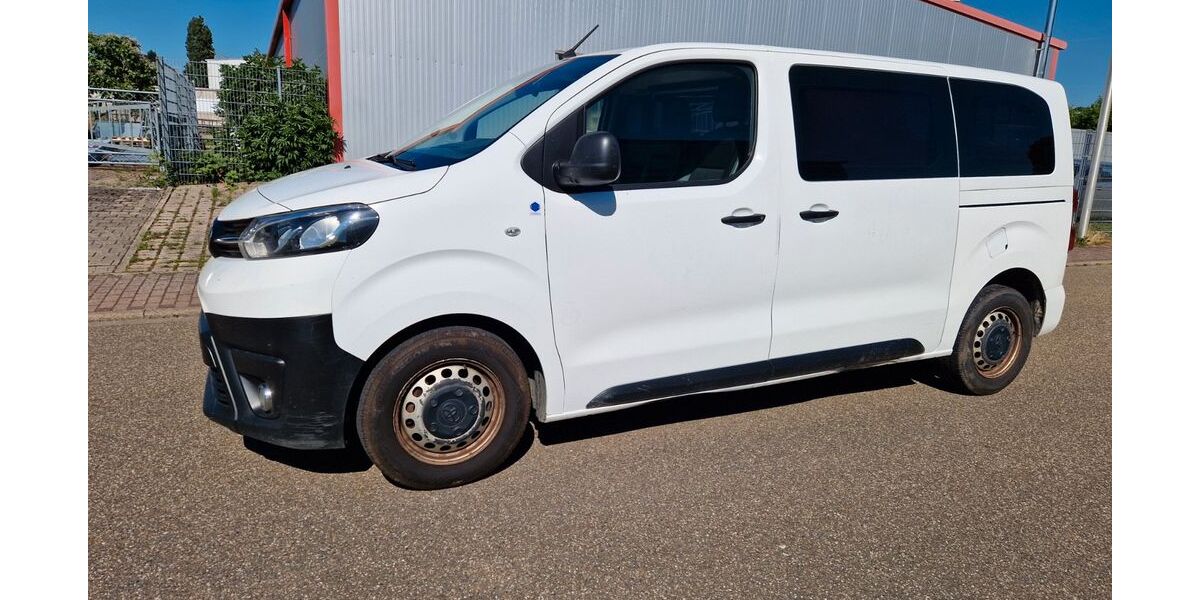 Toyota Proace City 399.854 km 5.900 &euro; Renchen 77871