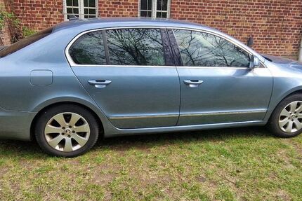 Skoda Superb 220.000 km 2.900 &euro; Walkendorf 17179