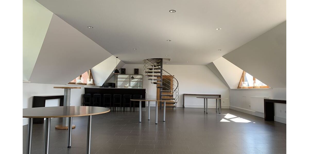 Gegen Gebot. Für den schlauen Handwerker: Gewerbe- u. Verwaltungdebäude m. herausragenden Wohnhaus - Gewerbeobjekt Stolzenau | Angebot:25925832