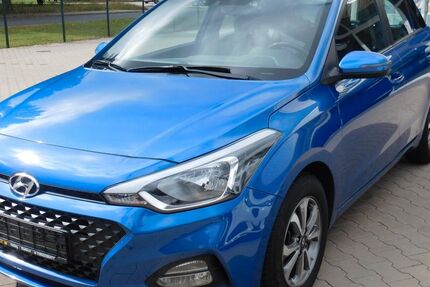 Hyundai i20 32.592 km 13.485 € Staßfurt 39418