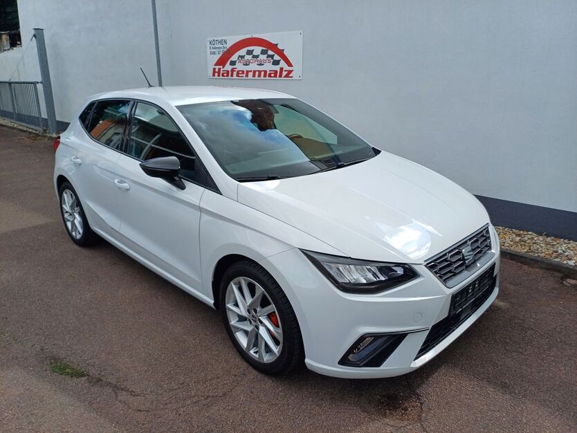 Seat Ibiza 18.000 km 18.390 € Köthen 06366