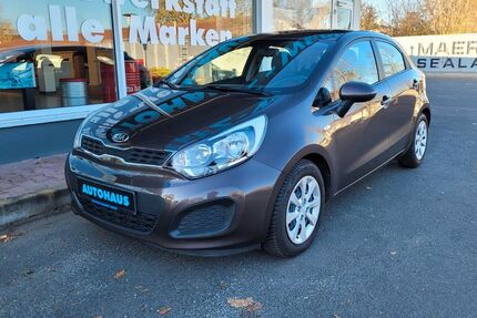 Kia Rio 81.121 km 5.950 € Leipzig 04289