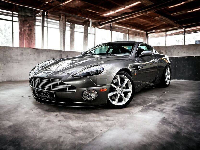 Aston Martin Vanquish 14.980 km 119.000 € Troisdorf/Spich 53842
