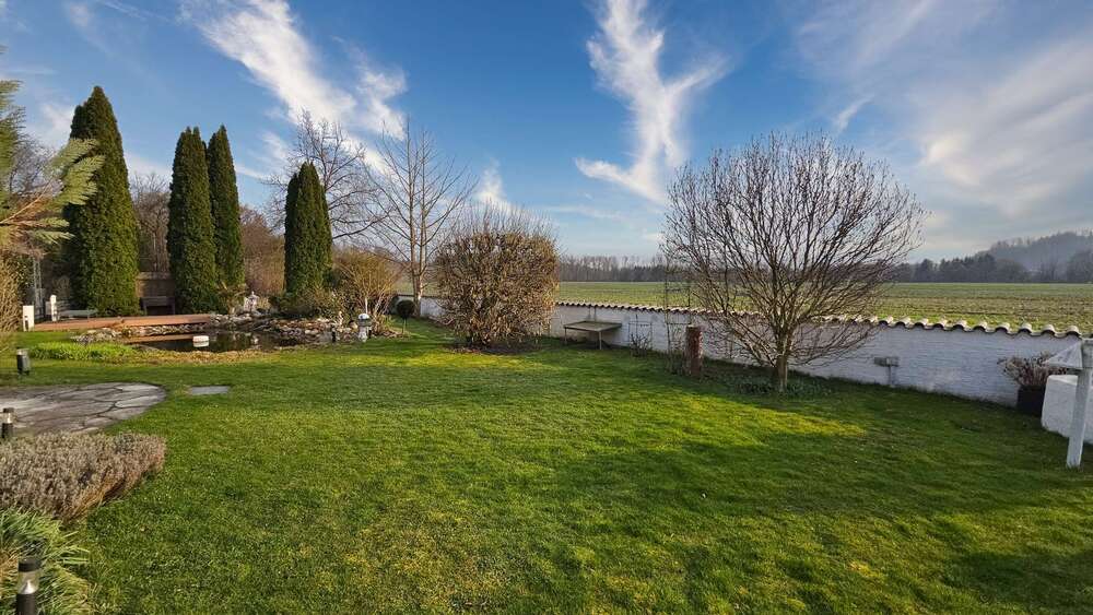 Einfamilienhaus Trostberg - 6 Zimmer, 350 m&sup2;, 1.089.000&euro; | Angebot:26901672