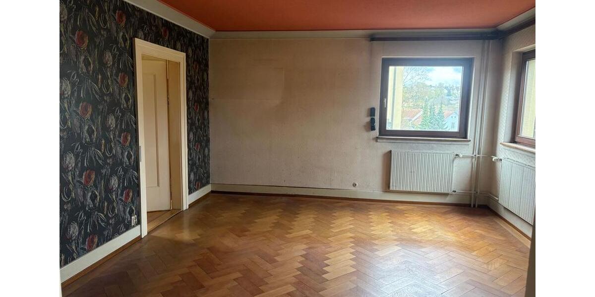 Einfamilienhaus Donaueschingen - 8 Zimmer, 250 m&sup2;, 420.000&euro; | Angebot:26961251