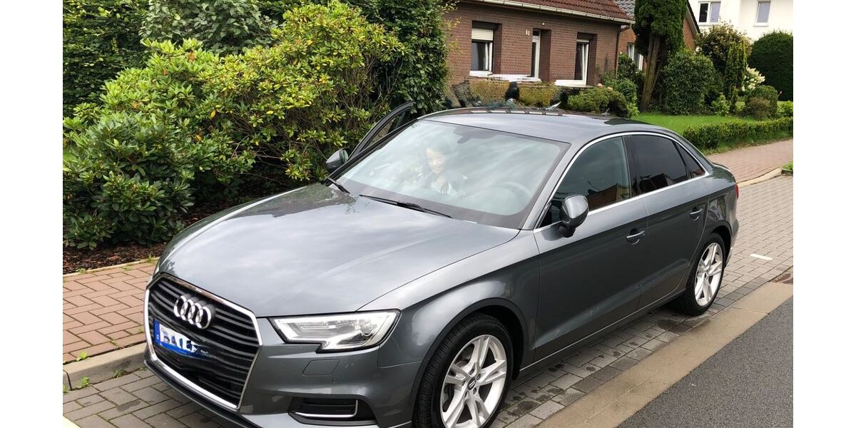 Audi A3 55.000 km 22.500 &euro; Oldenburg 26127