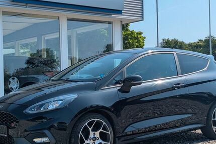 Ford Fiesta 103.450 km 13.990 &euro; Tarp 24963