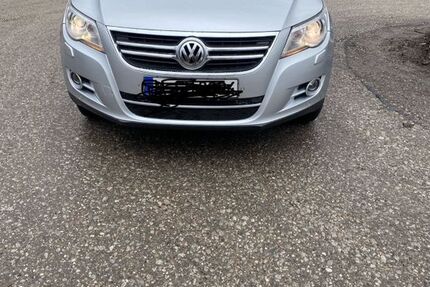 VW Tiguan 118.000 km 10.300 &euro; München 81927