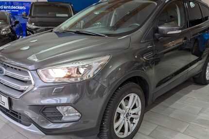 Ford Kuga 62.500 km 13.990 € Plauen 08525