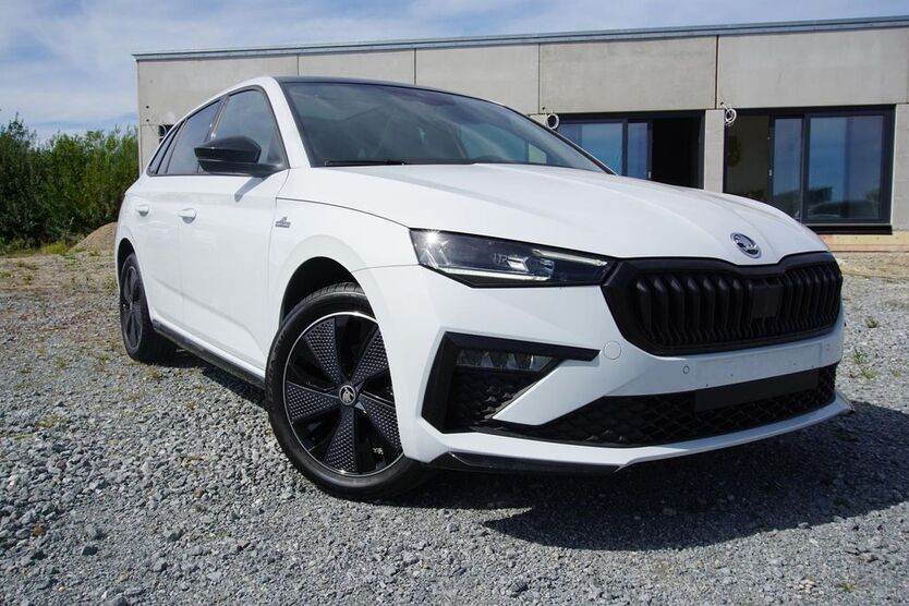 Skoda Scala 13.578 km 25.850 € Parkstetten 94365