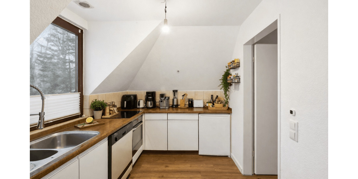 Rahlstedt von oben. Schnell verfügbar und modernisiert 2 zimmer