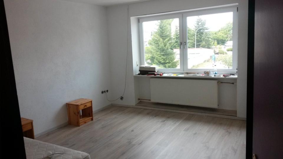Reihenhaus Schwalbach - 3 Zimmer, 140 m&sup2;, 290.000&euro; | Angebot:26802296