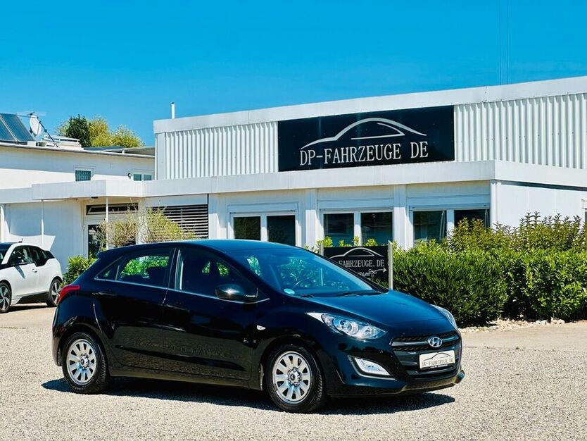 i30