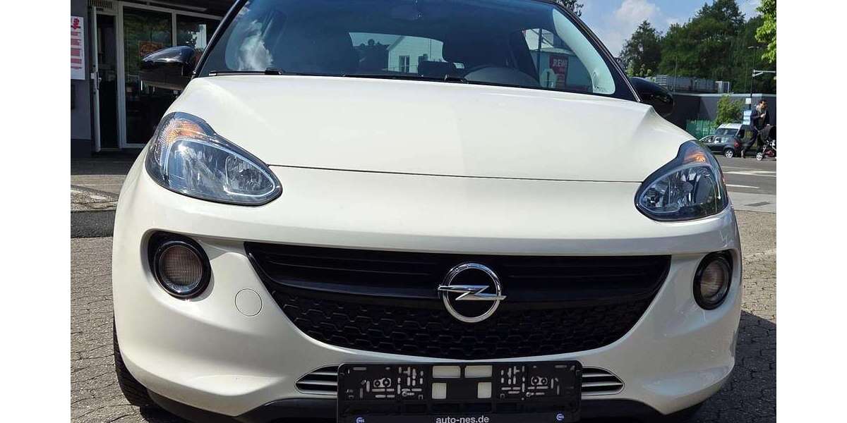 Opel Adam 83.000 km 6.800 &euro; Hilden 40723
