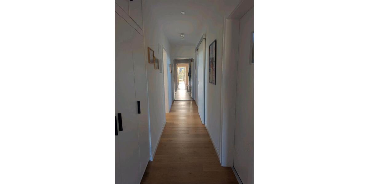 Dachgeschoßwohnung Hallstadt - 6 Zimmer, 128 m&sup2;, 480.000&euro; | Angebot:26767569