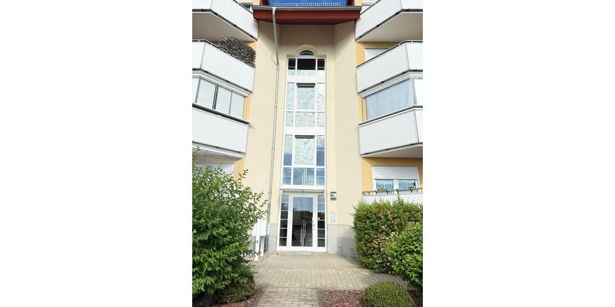 Dachgeschoßwohnung Schwedt (Oder) - 3 Zimmer, 77 m&sup2;, 179.000&euro; | Angebot:26865420