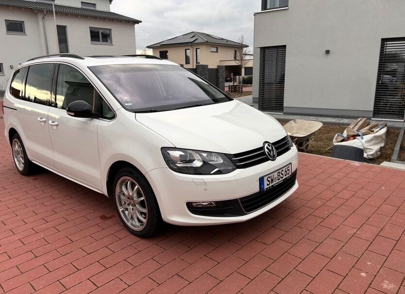 VW Sharan 192.288 km 11.800 € Röthlein 97520