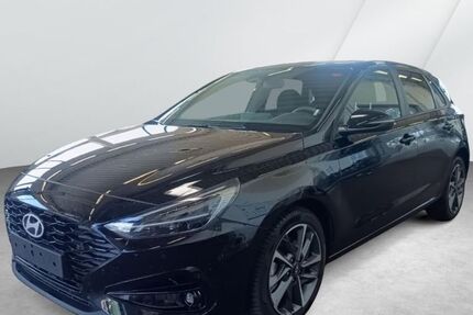 Hyundai i30 15.649 km 24.490 &euro; Cuxhaven 27472