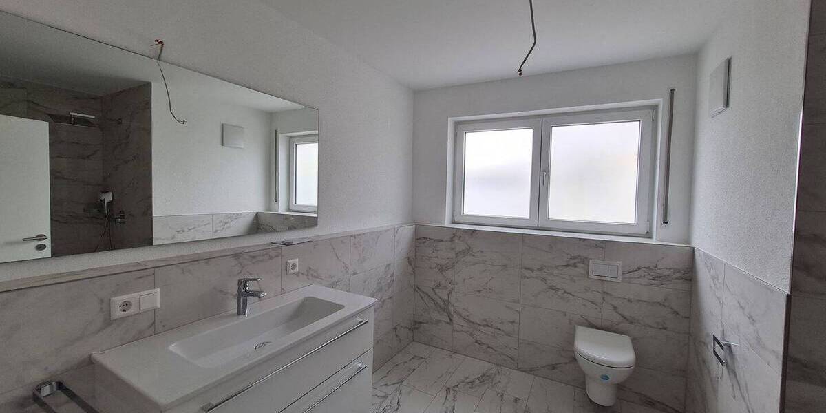 Etagenwohnung Bad Wimpfen - 3 Zimmer, 81 m&sup2;, 1.300&euro; | Angebot:26556708