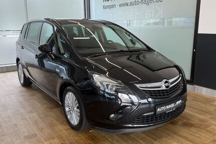Opel Zafira 105.806 km 12.449 € Kempen 47906