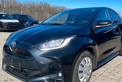 Toyota Yaris 26.600 km 17.490 &euro; Kiel 24109