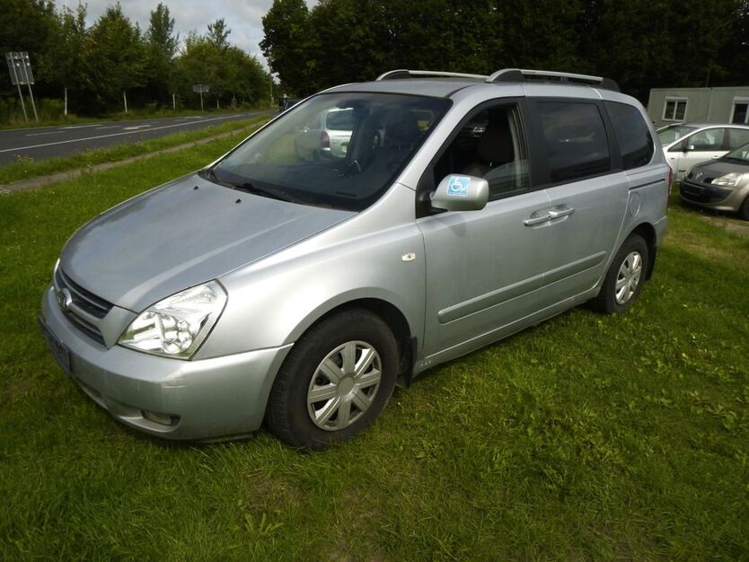 Kia Carnival 64.000 km 14.990 € Oberkrämer 16727