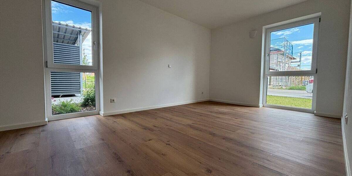 Terrassenwohnung Plattling Höhenrain - 3 Zimmer, 89 m&sup2;, 414.500&euro; | Angebot:25680339