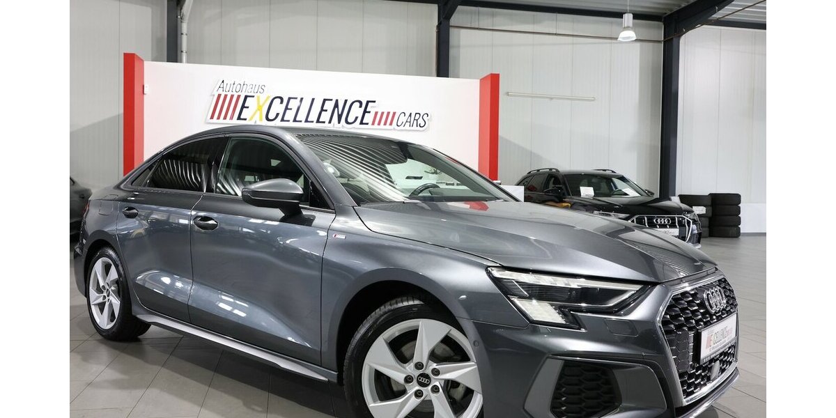 Audi A3 LIMOUSINE 30 TFSI S-LINE MATRIX, VOLL-LEDER 60.000 km 24.933 &euro; Hamm 59077