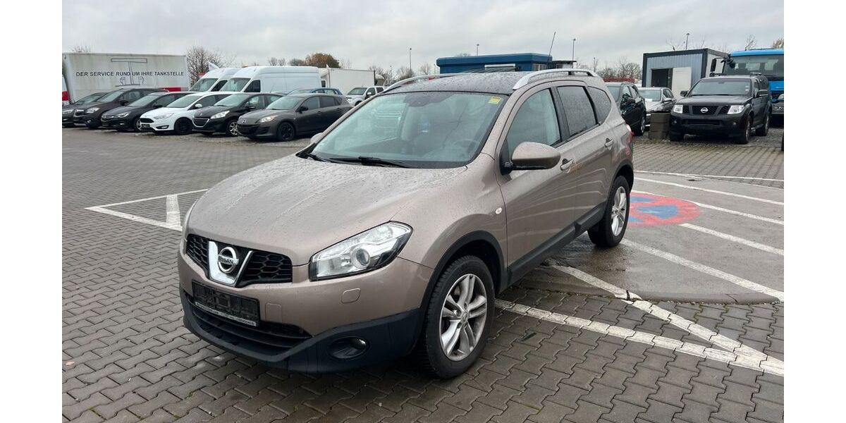 Nissan Qashqai 189.654 km 5.450 &euro; MITTENWALDE 15749