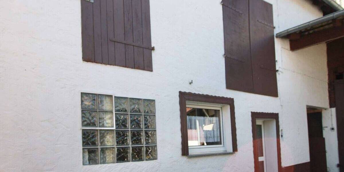 Einfamilienhaus Hünstetten-Beuerbach Beuerbach - 4 Zimmer, 126 m&sup2;, 249.000&euro; | Angebot:26867661