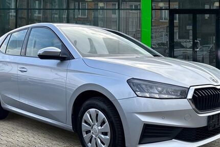 Skoda Fabia 31.000 km 14.990 &euro; Mülheim an der Ruhr 45479