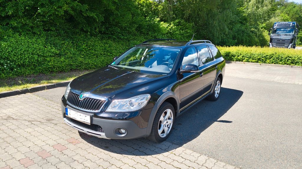 Skoda Octavia 216.000 km 7.700 &euro; Bad Neustadt 97616