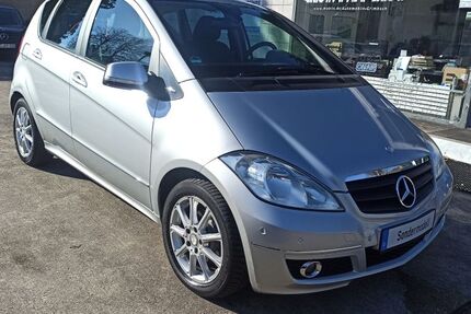 Mercedes-Benz A 160 147.970 km 3.490 &euro; Aachen 52078