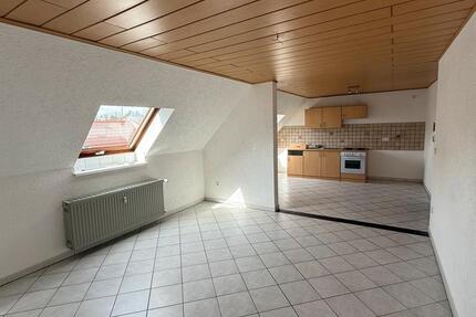 Wohnung Neunkirchen Kohlhof - 3 Zimmer, 80 m&sup2;, 650&euro; | Angebot:26408969
