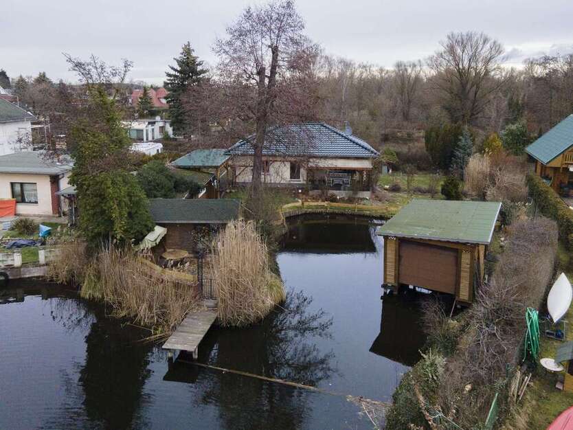 Wohntraum am Wasser! EFH mit eigenem Bootsanlegesteg direkt an der Havel! 3 zimmer