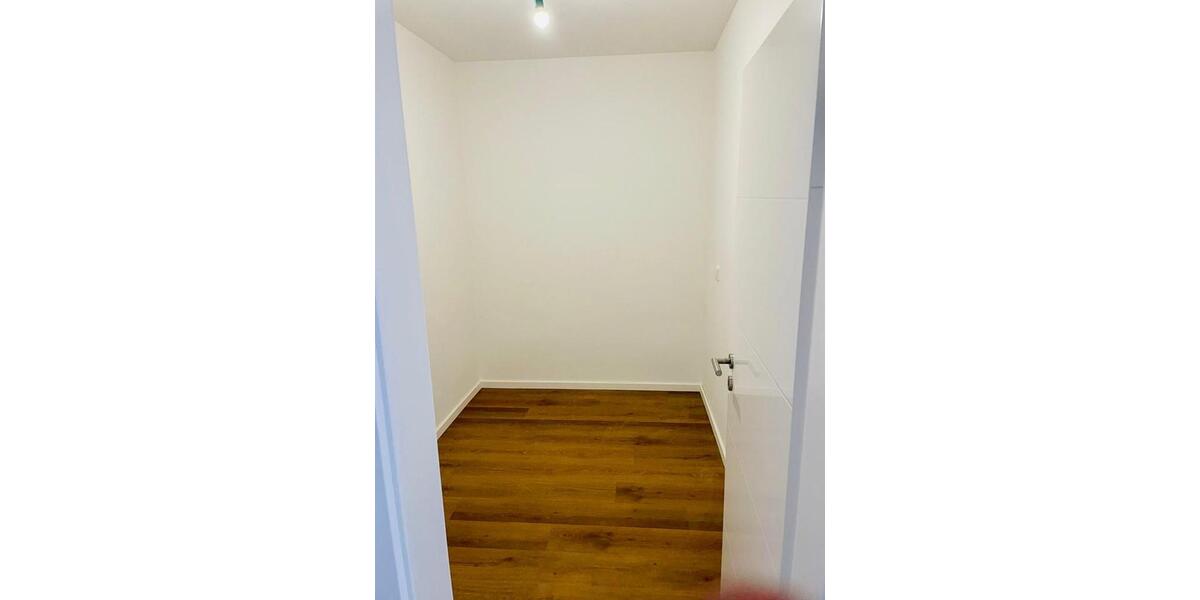 Erdgeschoßwohnung Luckau - 3 Zimmer, 118 m&sup2;, 1.190&euro; | Angebot:27632934