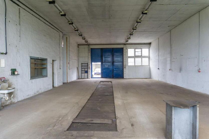 256 m² Lagerhalle Lager Gewerbe Halle Grube Selfstorage Werkstatt Grubenhalle
