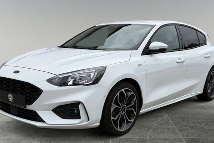 Ford Focus 30.000 km 19.899 € Aiterhofen 94330