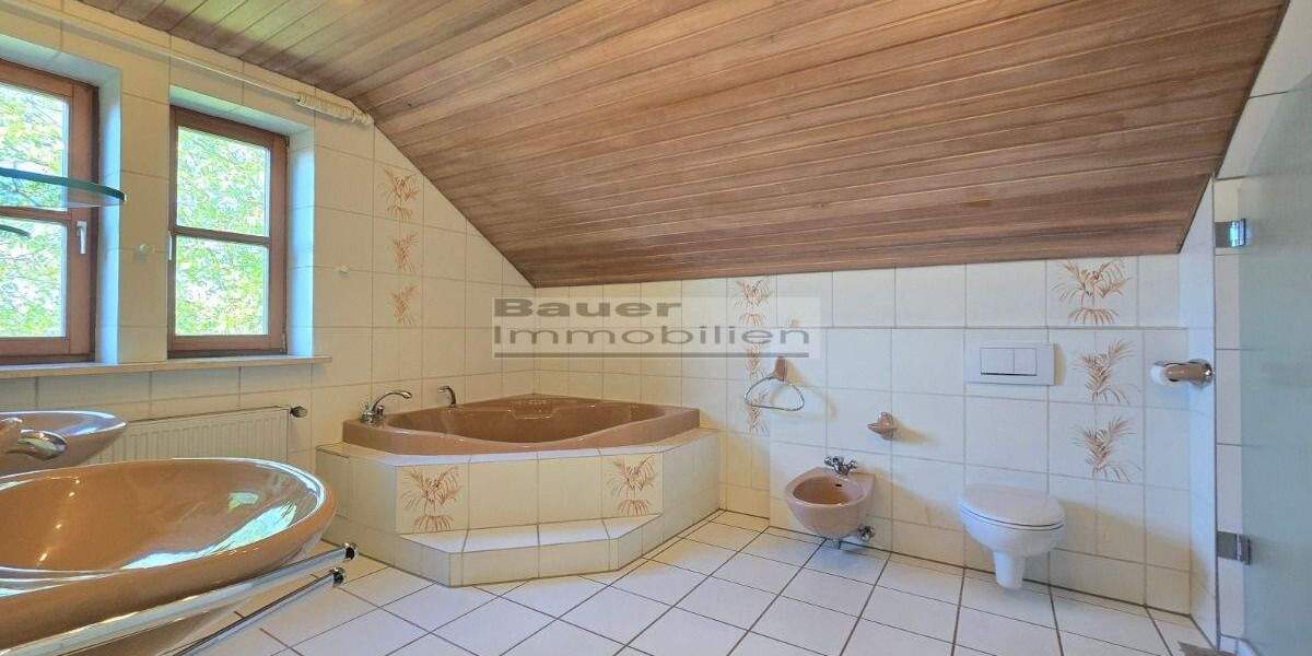 Einfamilienhaus Kösching - 5 Zimmer, 148 m&sup2;, 635.000&euro; | Angebot:23059846