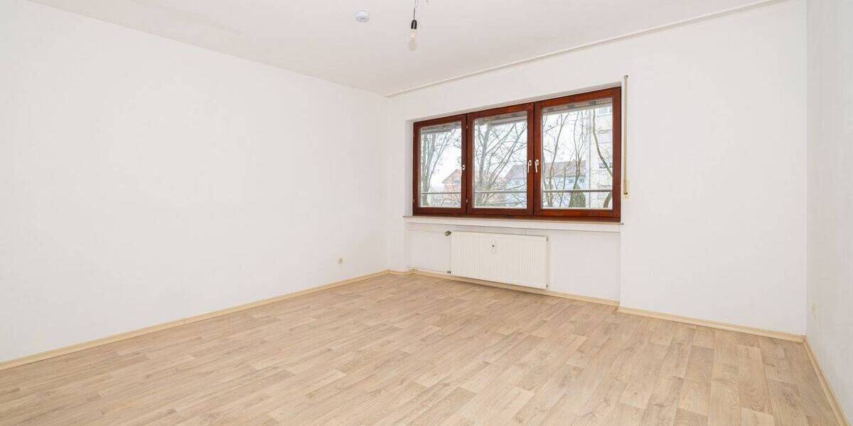 Etagenwohnung Bad Königshofen - 3 Zimmer, 87 m&sup2;, 156.500&euro; | Angebot:25779606